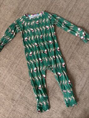Magnetic Me Green Santa & Reindeer Holiday Footed One-Piece